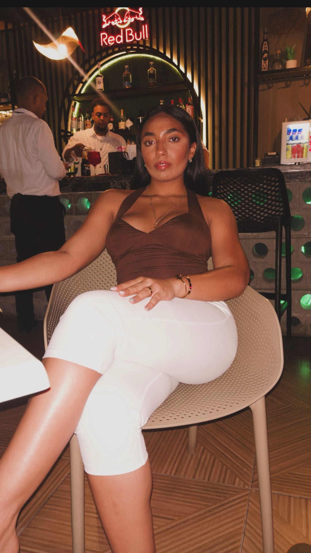 Sashaa — live cam girl streaming now